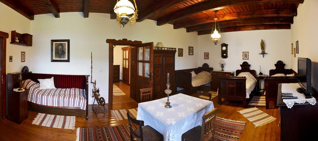 Falusi Patika - Tisza-tó Vendégház Tiszaszolos Exterior foto